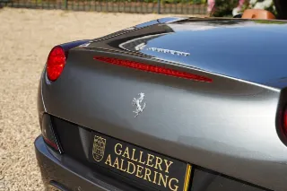 Foto 29 di 119: Ferrari California 4.3 “Tasteful Grigio Silverstone”