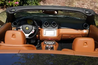 Foto 30 di 119: Ferrari California 4.3 “Tasteful Grigio Silverstone”