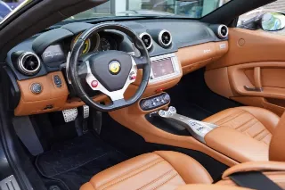 Foto 3 di 119: Ferrari California 4.3 “Tasteful Grigio Silverstone”
