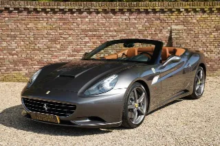 Foto 62 di 119: Ferrari California 4.3 “Tasteful Grigio Silverstone”