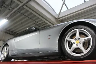 Foto 12 di 105: Ferrari 612 Scaglietti
