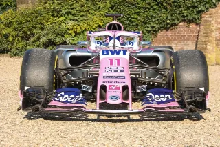 Foto 24 di 48: Force India Mercedes VJM10 Formula 1 “Ex-Esteban Ocon – Nine points-scoring finishes in 2017”