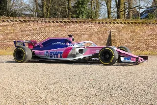 Foto 28 di 48: Force India Mercedes VJM10 Formula 1 “Ex-Esteban Ocon – Nine points-scoring finishes in 2017”
