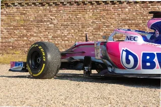 Foto 36 di 48: Force India Mercedes VJM10 Formula 1 “Ex-Esteban Ocon – Nine points-scoring finishes in 2017”