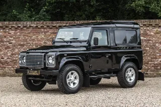 Foto 31 di 102: Land Rover Defender 90 Station Wagon “1st owner and 131.000 kms”