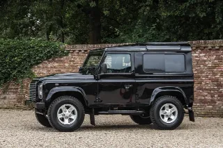 Foto 48 di 102: Land Rover Defender 90 Station Wagon “1st owner and 131.000 kms”