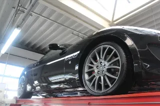 Foto 5 di 10: Maserati GranCabrio Sport 4.7 “Kopenhagen-history”