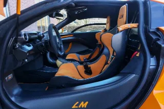 Foto 12 di 83: McLaren Senna LM “Papaya Orange with 727 kms”