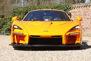Foto 44 di 83: McLaren Senna LM “Papaya Orange with 727 kms”