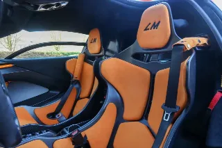 Foto 45 di 83: McLaren Senna LM “Papaya Orange with 727 kms”