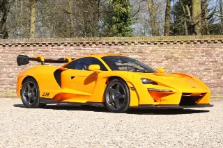 Foto 52 di 83: McLaren Senna LM “Papaya Orange with 727 kms”