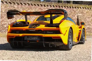 Foto 62 di 83: McLaren Senna LM “Papaya Orange with 727 kms”