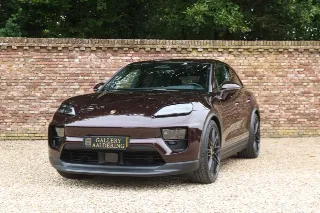 Foto 103 di 128: Porsche Macan 4S “Copper Ruby Metallic” PRICE INCL. VAT!
