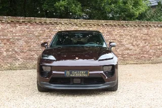 Foto 105 di 128: Porsche Macan 4S “Copper Ruby Metallic” PRICE INCL. VAT!