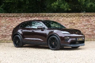 Foto 55 di 128: Porsche Macan 4S “Copper Ruby Metallic” PRICE INCL. VAT!