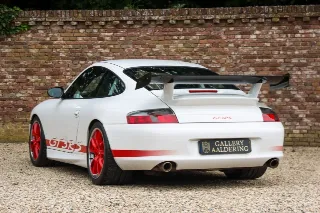 Foto 2 di 81: Porsche 996.2 GT3 RS “39.000 kilometers”