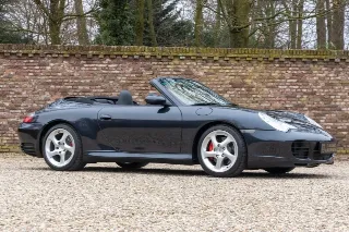 Foto 103 di 104: Porsche 996 3.6 Carrera 4S Cabriolet with hardtop “Less than 35.000 kms”
