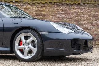 Foto 17 di 104: Porsche 996 3.6 Carrera 4S Cabriolet with hardtop “Less than 35.000 kms”