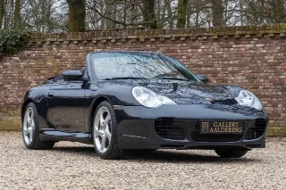 Foto 24 di 104: Porsche 996 3.6 Carrera 4S Cabriolet with hardtop “Less than 35.000 kms”