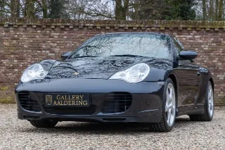 Foto 35 di 104: Porsche 996 3.6 Carrera 4S Cabriolet with hardtop “Less than 35.000 kms”
