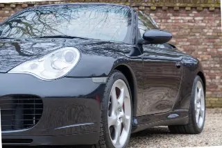 Foto 39 di 104: Porsche 996 3.6 Carrera 4S Cabriolet with hardtop “Less than 35.000 kms”