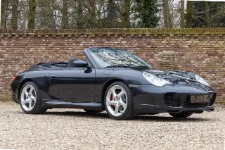 Foto 41 di 104: Porsche 996 3.6 Carrera 4S Cabriolet with hardtop “Less than 35.000 kms”