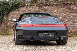 Foto 57 di 104: Porsche 996 3.6 Carrera 4S Cabriolet with hardtop “Less than 35.000 kms”