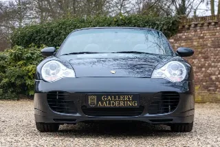 Foto 5 di 104: Porsche 996 3.6 Carrera 4S Cabriolet with hardtop “Less than 35.000 kms”