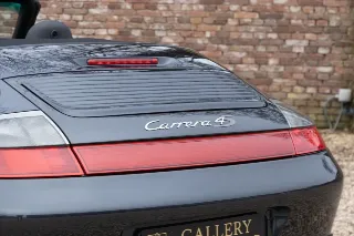 Foto 64 di 104: Porsche 996 3.6 Carrera 4S Cabriolet with hardtop “Less than 35.000 kms”