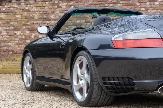 Foto 66 di 104: Porsche 996 3.6 Carrera 4S Cabriolet with hardtop “Less than 35.000 kms”