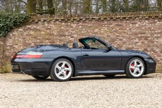 Foto 83 di 104: Porsche 996 3.6 Carrera 4S Cabriolet with hardtop “Less than 35.000 kms”