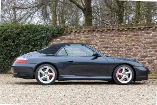 Foto 91 di 104: Porsche 996 3.6 Carrera 4S Cabriolet with hardtop “Less than 35.000 kms”