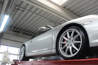 Foto 37 di 89: Porsche 997 Carrera S 3.8 Coupé “Six-speed manual gearbox”