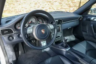 Foto 3 di 89: Porsche 997 Carrera S 3.8 Coupé “Six-speed manual gearbox”