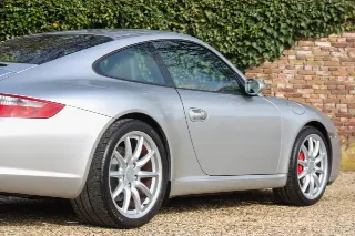 Foto 83 di 89: Porsche 997 Carrera S 3.8 Coupé “Six-speed manual gearbox”