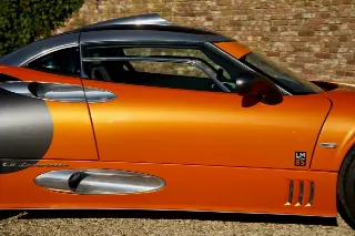 Foto 84 di 128: Spyker C8 4.2 Laviolette LM85 “№ 01 of 14”