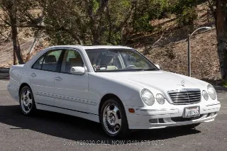 Foto 4 di 24: 2001 Mercedes Benz E430