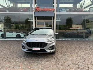 Foto 1 di 24: FORD Kuga