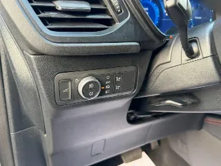 Foto 22 di 24: FORD Kuga