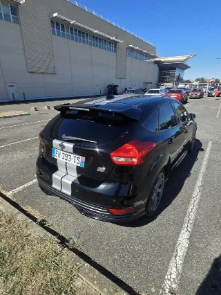 Foto 6 di 8: Ford Focus ST | 2016 | Route 66 Auctions