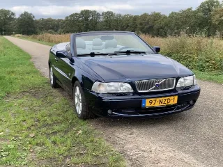 Foto 4 di 8: Volvo C70 2.4 T | 2001 | Route 66 Auctions