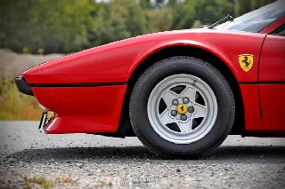 Foto 22 di 55: FERRARI 308(1974-1985) GTBi 