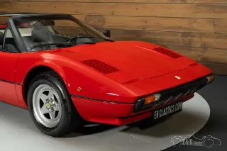 Foto 6 di 10: FERRARI 308