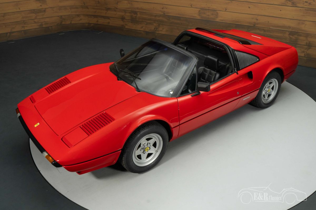 FERRARI 308(1974-1985)