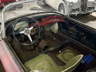 Foto 13 di 17: FIAT 1200 TV to restore red