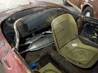 Foto 7 di 17: FIAT 1200 TV to restore red