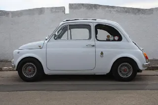 Foto 2 di 8: FIAT 500 Abarth Replica 