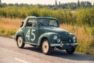 Foto 4 di 20: FIAT 500 'Topolino', participant car Mille Miglia 1953 