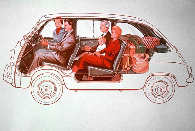 FIAT 600 MULTIPLA 1956-1967: QUANDO I TAXI ERANO VERDI (E NERI)