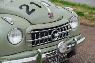 Foto 7 di 16: FIAT 500 500 Belvedere Participant in the 1954 Mille Miglia 